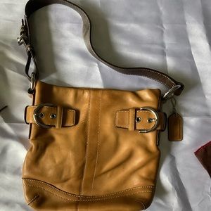Vintage coach handbag with dust bag